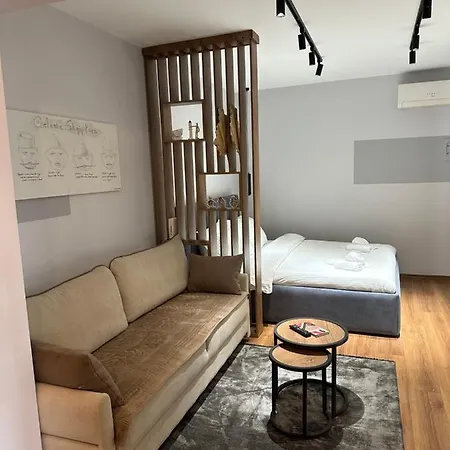 4seasonsgea , In Heart Of Apartment Tirana