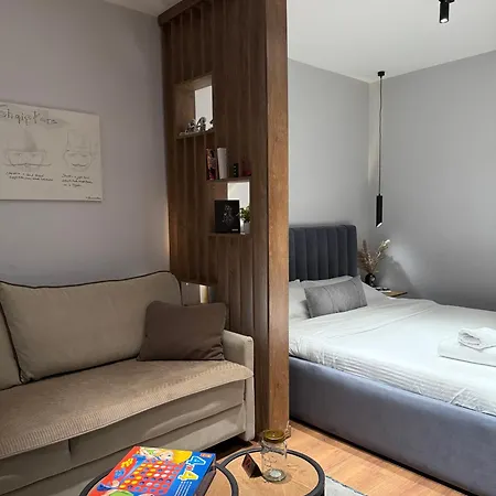 4seasonsgea , In Heart Of Apartment Tirana